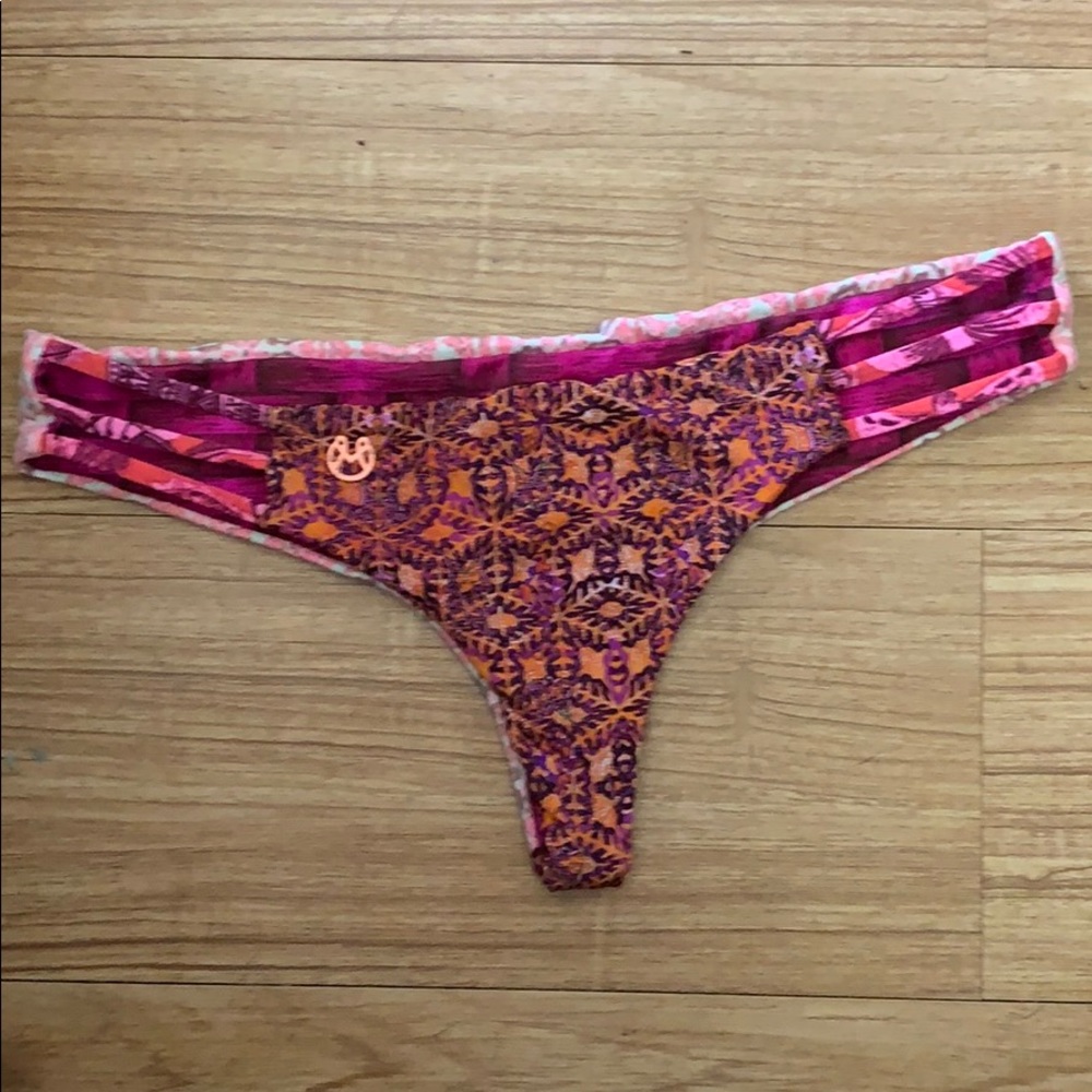 Bikini bottom small